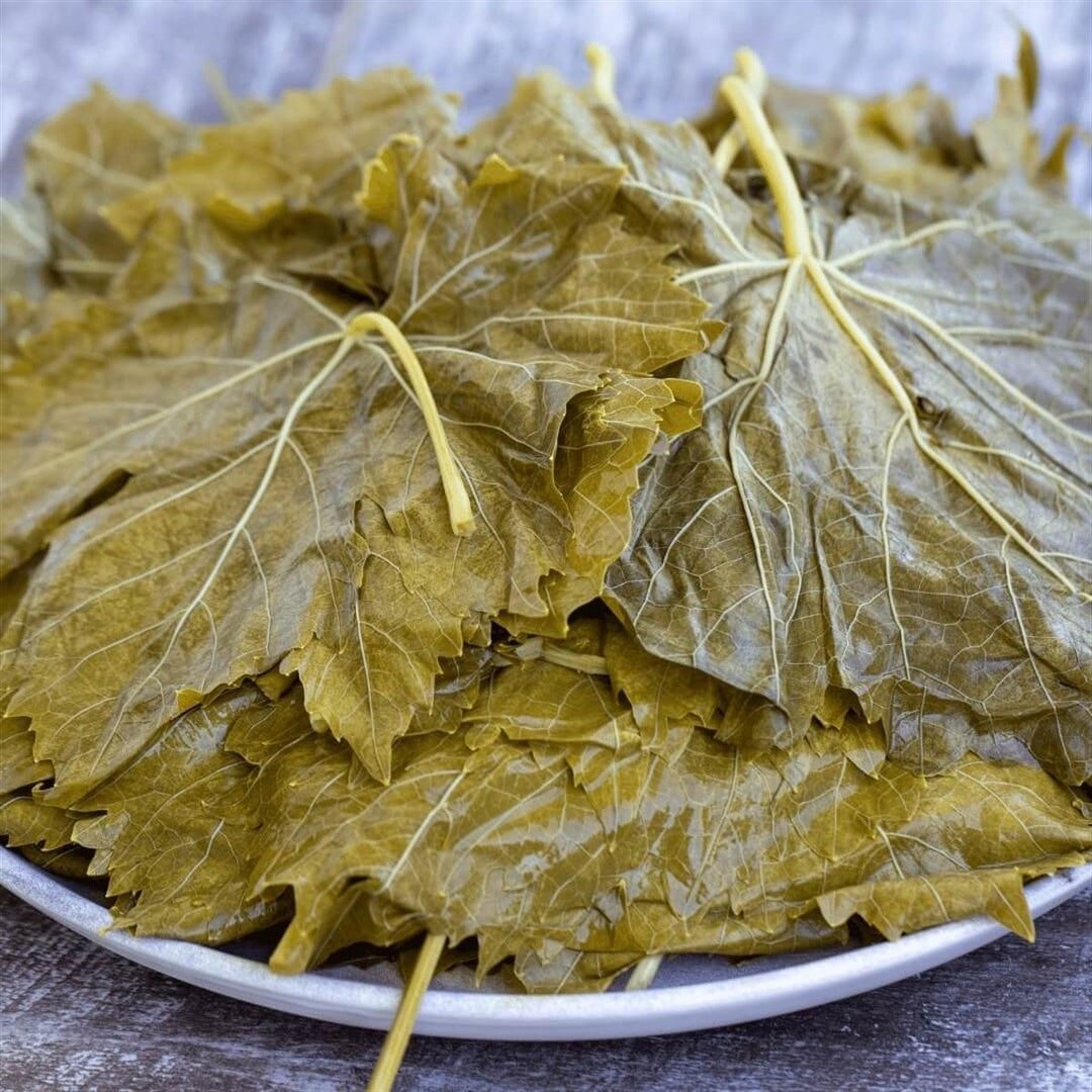 Grape Leaves Pail 10Kg Ea